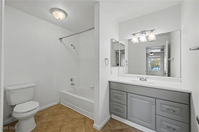 1150 North Buffalo Drive 2056, Las Vegas, NV 89128