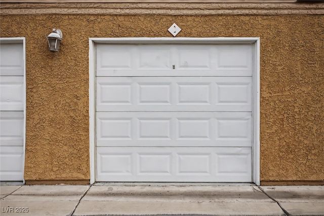 1150 North Buffalo Drive 2056, Las Vegas, NV 89128