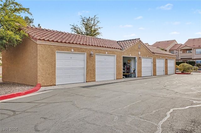 1150 North Buffalo Drive 2056, Las Vegas, NV 89128