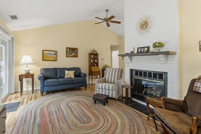 58-C58 Harbor Lights Rd c58, Bourne, MA 02532