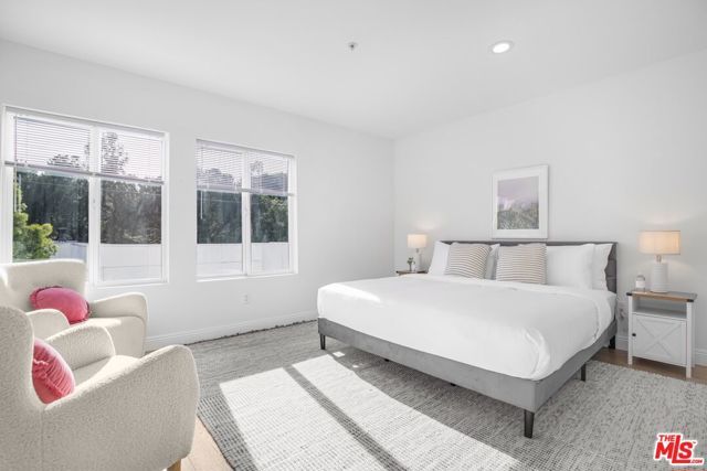8755 Skyline Drive, Los Angeles, CA 90046