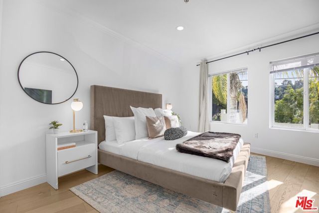 8755 Skyline Drive, Los Angeles, CA 90046