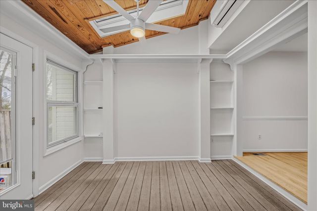 22 LOPEZ DR, Martinsburg, WV 25405