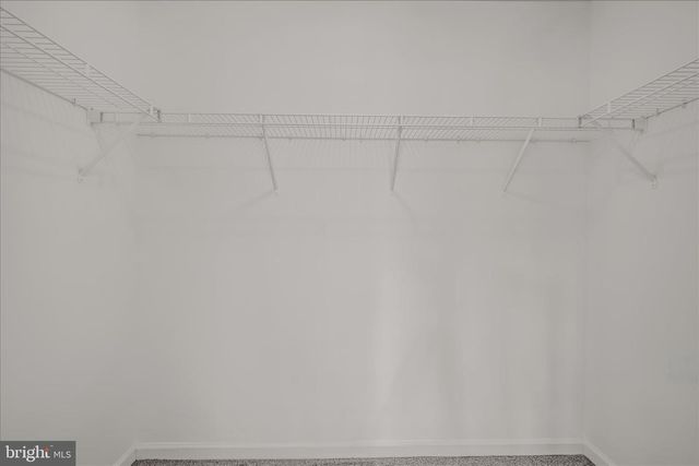 22 LOPEZ DR, Martinsburg, WV 25405