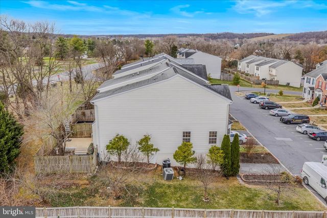 22 LOPEZ DR, Martinsburg, WV 25405