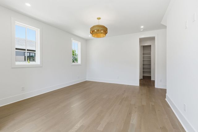 4520 Belmont Park Ter, Nashville, TN 37215