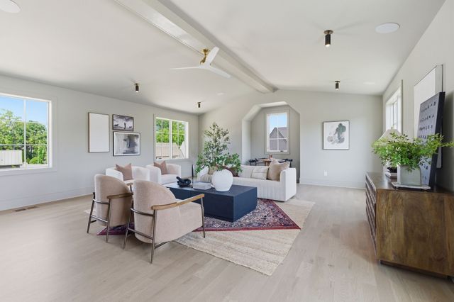 4520 Belmont Park Ter, Nashville, TN 37215