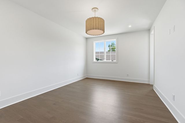 4520 Belmont Park Ter, Nashville, TN 37215