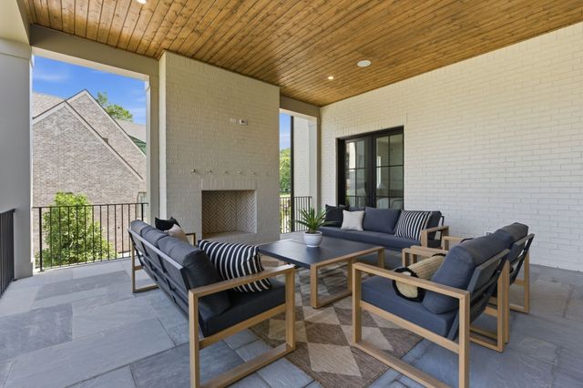 4520 Belmont Park Ter, Nashville, TN 37215