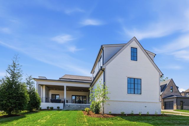 4520 Belmont Park Ter, Nashville, TN 37215