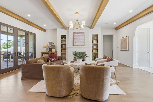 4520 Belmont Park Ter, Nashville, TN 37215