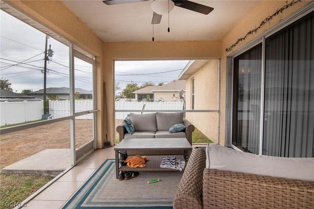 416 NW 7th TER, Cape Coral, FL 33993