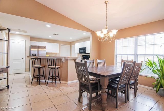 416 NW 7th TER, Cape Coral, FL 33993