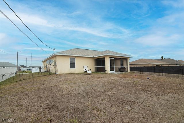 416 NW 7th TER, Cape Coral, FL 33993