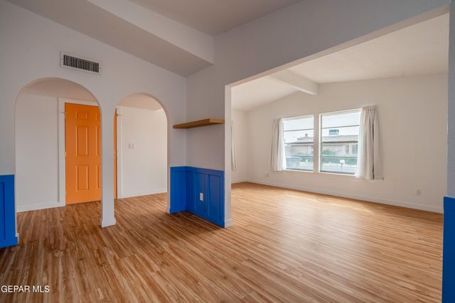 904 Oneida Drive, El Paso, TX 79912