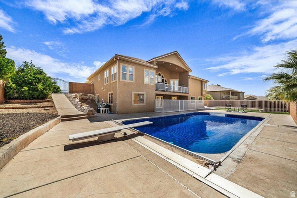 2516 S 2350 E, St. George, UT 84790