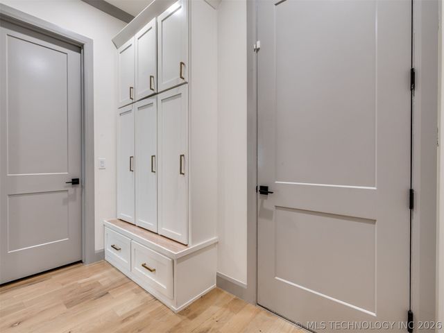 12615 S Granite Avenue E, Bixby, OK 74008