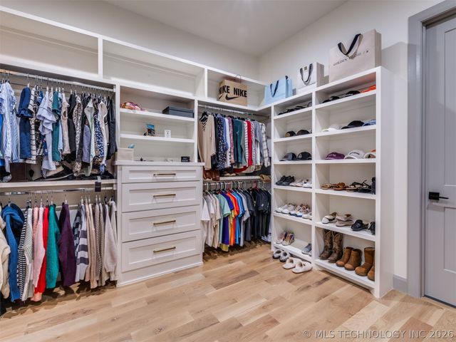 12615 S Granite Avenue E, Bixby, OK 74008