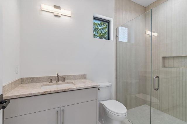 206 S TREASURE DRIVE, Tampa, FL 33609