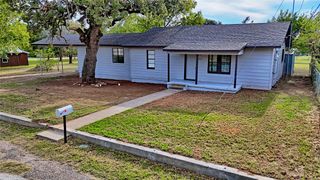 607 Baylor Street, Nocona, TX 76255