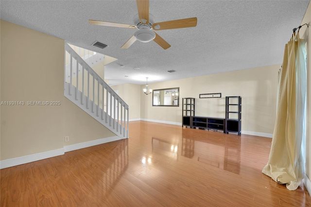 1121 SW 44th Ave, Deerfield Beach, FL 33442