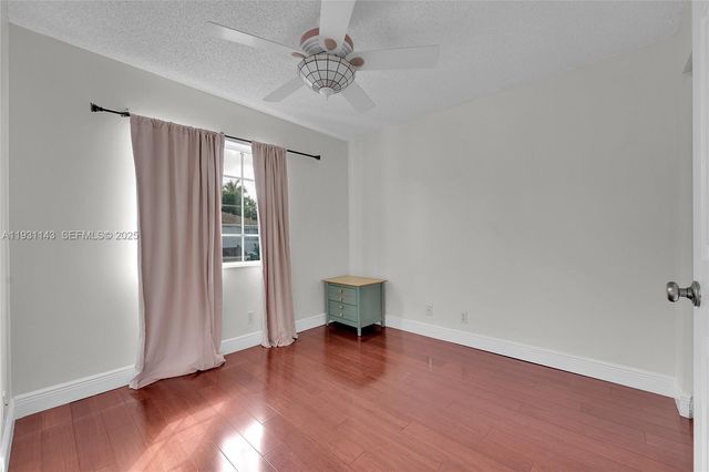 1121 SW 44th Ave, Deerfield Beach, FL 33442