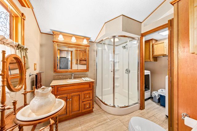1538 3rd STREET, Delafield, WI 53018