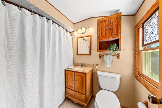 1538 3rd STREET, Delafield, WI 53018