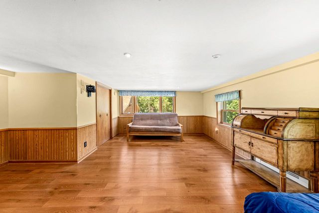 1538 3rd STREET, Delafield, WI 53018