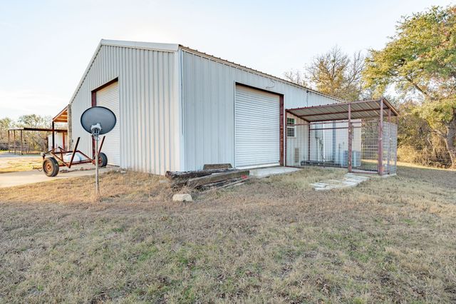 4286 County Road 156, Bluff Dale, TX 76433
