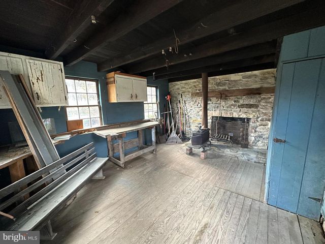 130 SPIGOT VALLEY RD, Biglerville, PA 17307