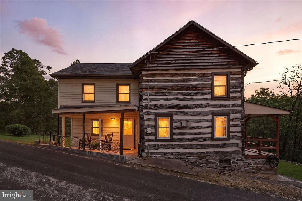 130 SPIGOT VALLEY RD, Biglerville, PA 17307