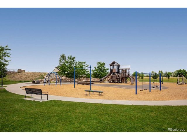 3142 Westcliff Dr, Loveland, CO 80538