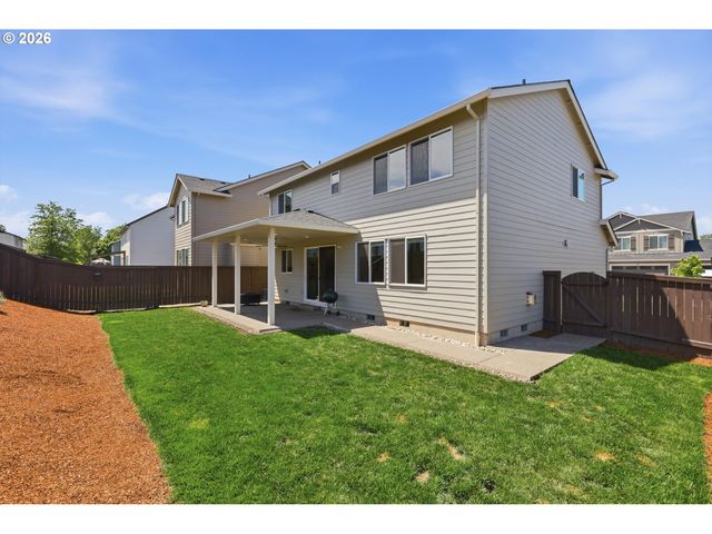 2814 Nw SHADDEN Dr, Mc Minnville, OR 97128