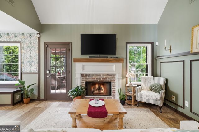 5080 Newpark Drive NW, Acworth, GA 30101
