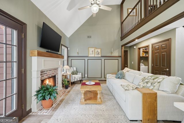 5080 Newpark Drive NW, Acworth, GA 30101