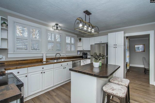 53 Hartford Heights Street, Newberry, SC 29108