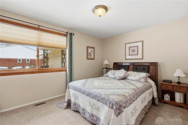 2409 E Rahn Road, Dayton, OH 45440