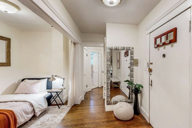 1999 Commonwealth Ave 1, Boston, MA 02135
