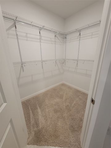 5905 Stagecoach Drive 3102, 3105, 3202, 3205, West Des Moines, IA 50266