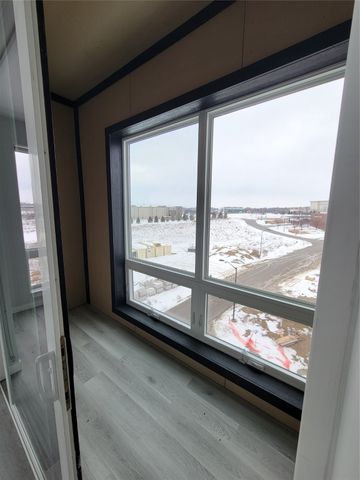 5905 Stagecoach Drive 3102, 3105, 3202, 3205, West Des Moines, IA 50266