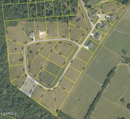 431 Overlook Drive, Dayton, TN 37321