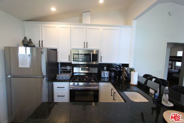 772 Cove Drive, Big Bear, CA 92315