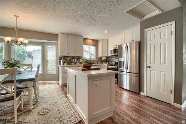 4821 S BITTER ROOT DR, Taylorsville, UT 84129