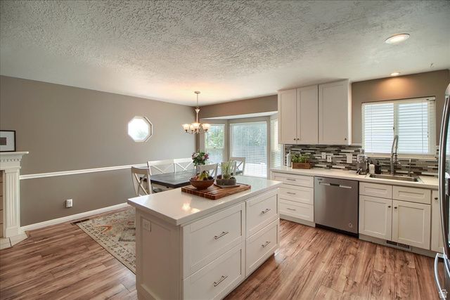 4821 S BITTER ROOT DR, Taylorsville, UT 84129