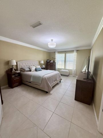 113 Belton Dr, Dothan, AL 36305