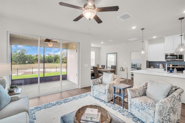 3784 DAYBREAK RUN LOOP, Spring Hill, FL 34609