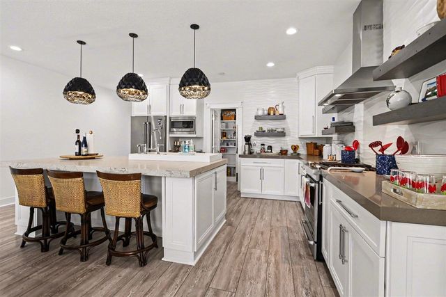 340 Lake Street, Saint Joseph, MI 49085