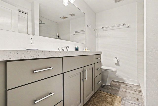 340 Lake Street, Saint Joseph, MI 49085