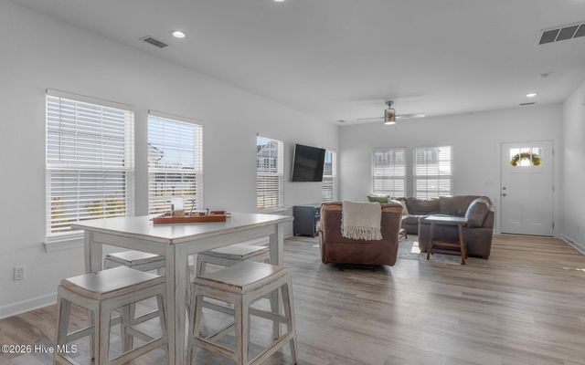 304 Ryker Road E, Moyock, NC 27958